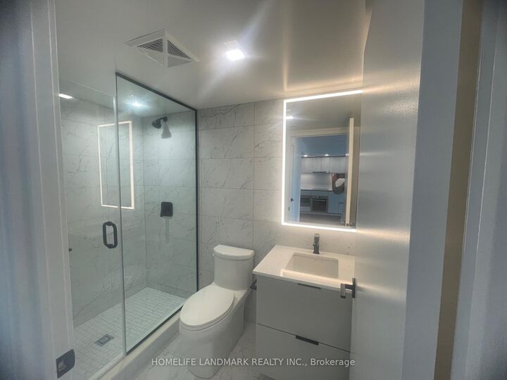 Property Photo:  609 Sherbourne Street 2008  ON M4X 0A4 