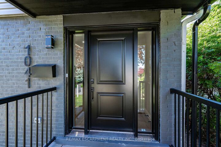 Property Photo: 1041 Shepherd's Drive ON L7T 3R4