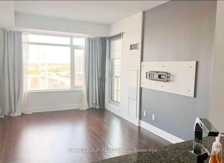 Property Photo:  8110 Birchmount Road 511  ON L6G 0E3 