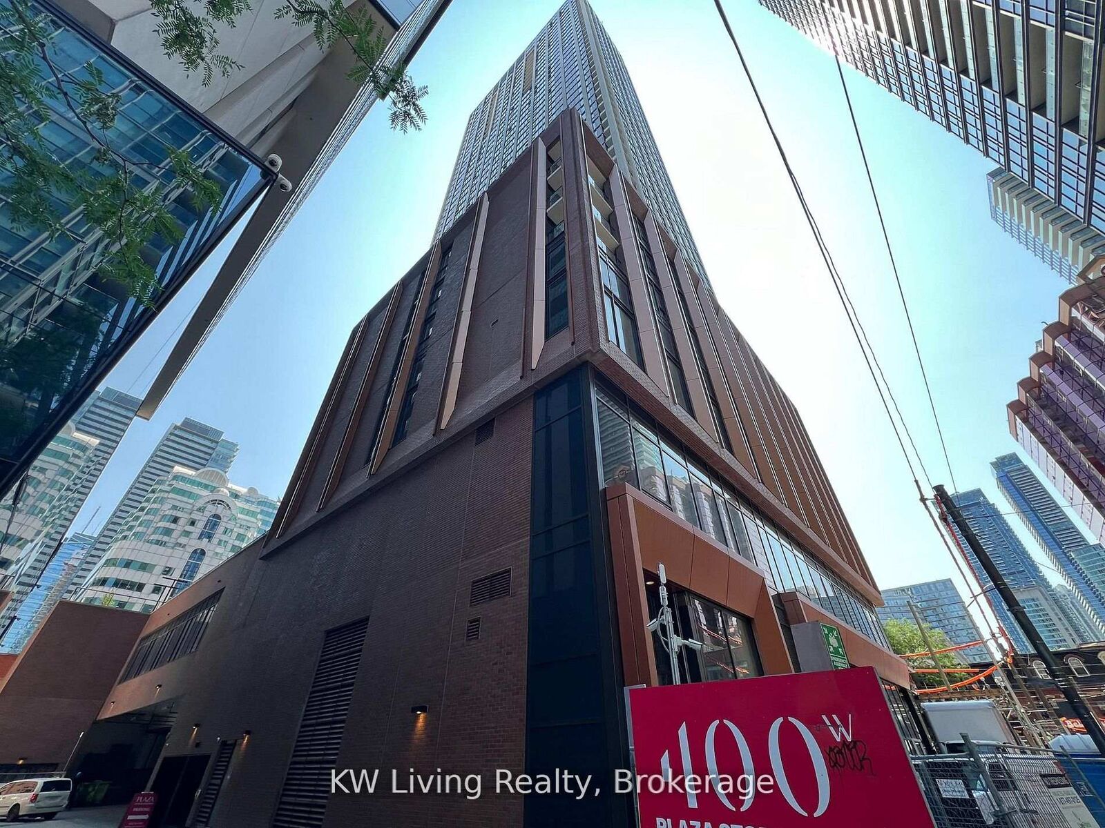 Property Photo:  400 King Street W 1808  ON M5V 0X8 