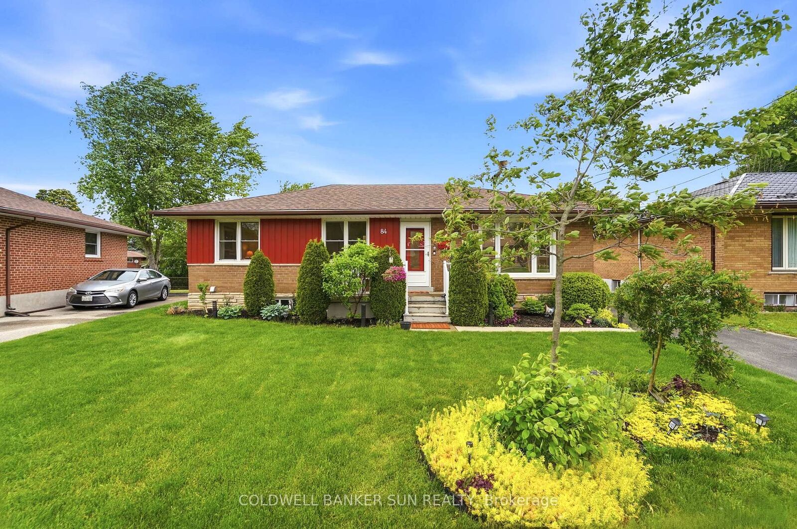 Property Photo: 84 Dumbarton Street ON N1E 3T7