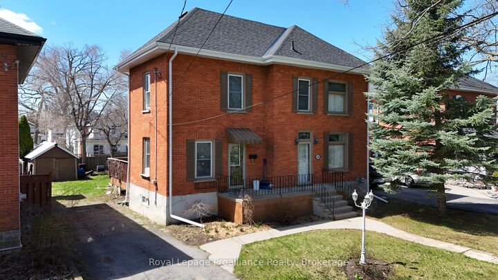 Property Photo: 308 Bleecker Avenue ON K8N 3V4