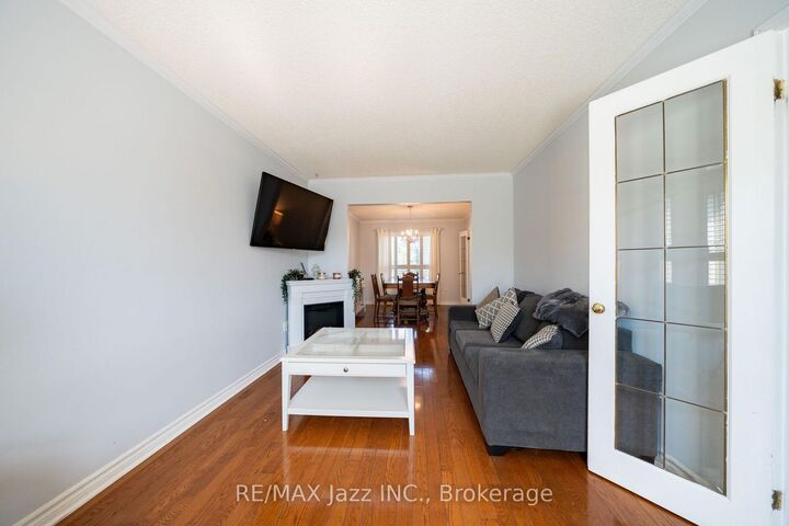 Property Photo: 110 Freeland Avenue E ON L1C 4V6