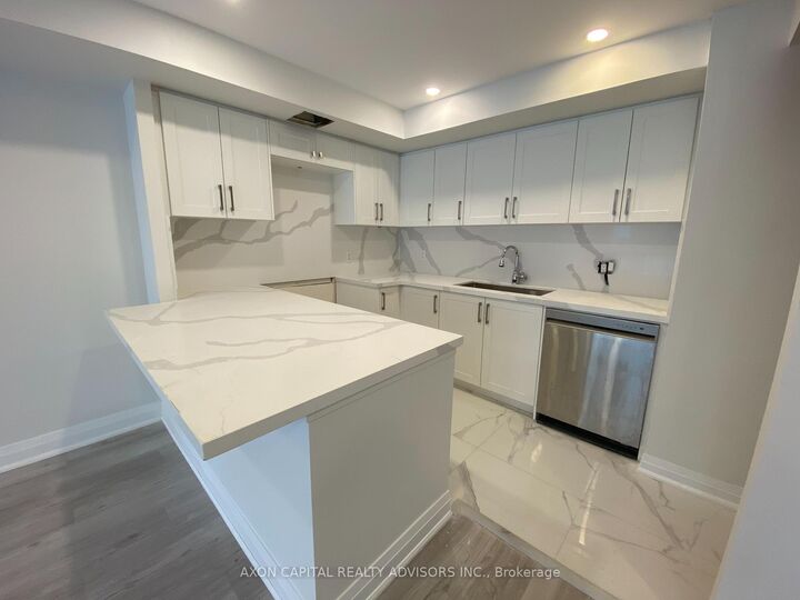 Property Photo:  25 The Esplanade N/A 2513  ON M5E 1W5 