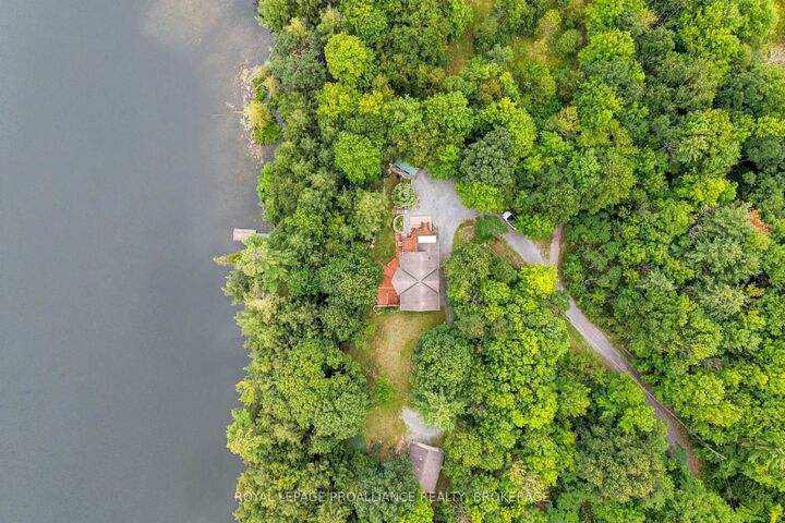 Property Photo:  1082 Spring Mill Lane, Perth Road N/A  ON K0H 2L0 