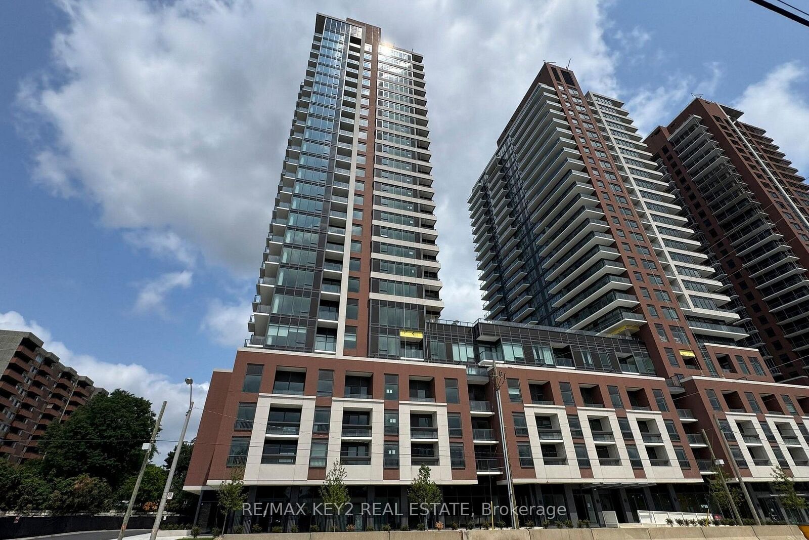 Property Photo: 4010 Eglinton Avenue W 710 ON M9A 0G5