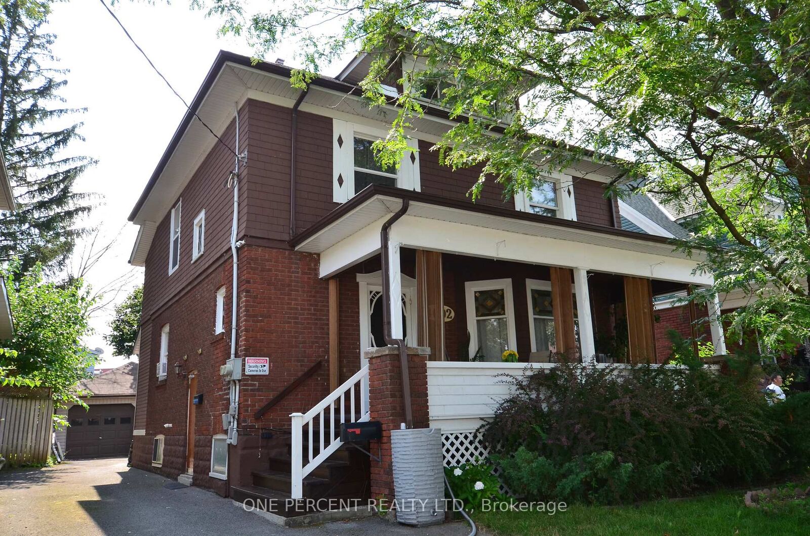 Photo de la propriété:  4602 Ryerson Crescent  ON L2E 1E2 