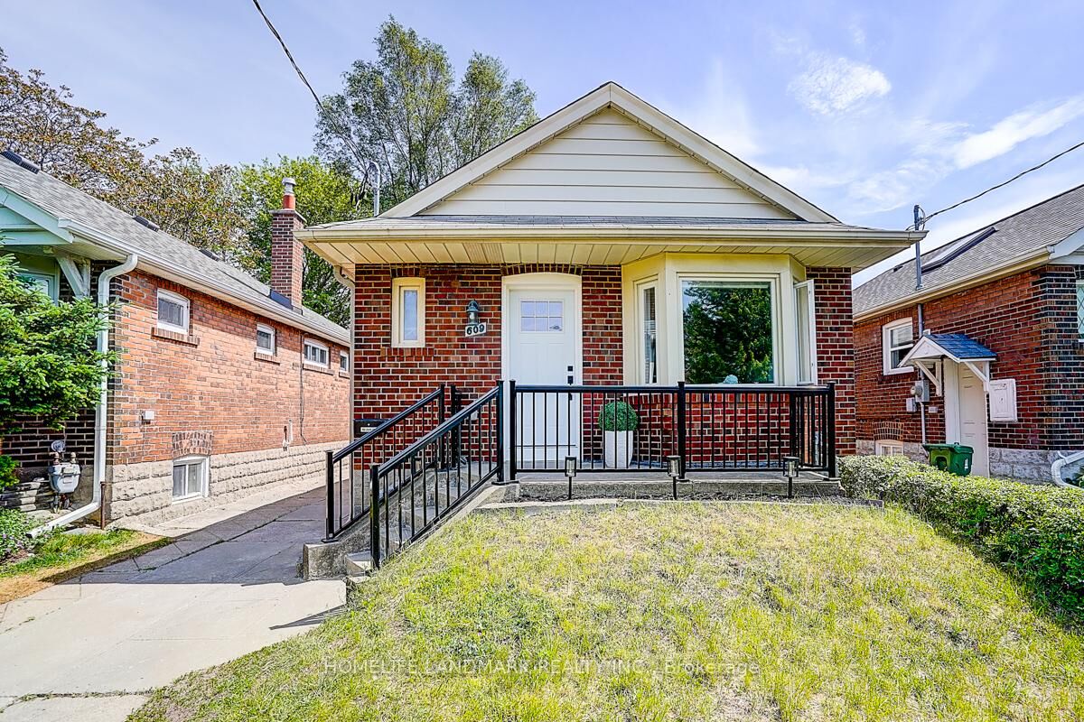 Property Photo: 609 Mortimer Avenue ON M4C 2J6