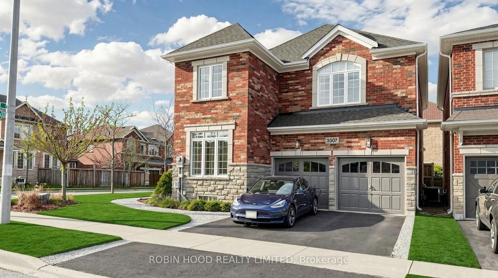Property Photo: 3307 Granite Gate ON L7M 0L7
