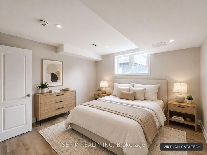 Property Photo:  195 Pilkington Street  ON L2V 1K5 