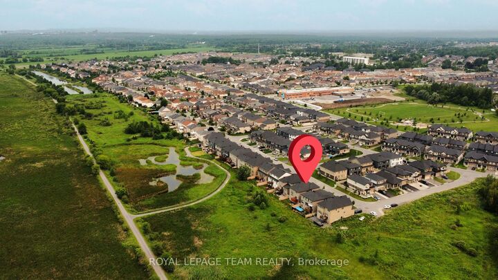 Property Photo: 154 Winterhaven Drive ON K1W 0P1