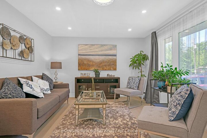 Property Photo: 736 Grace Street ON L3Y 2L3