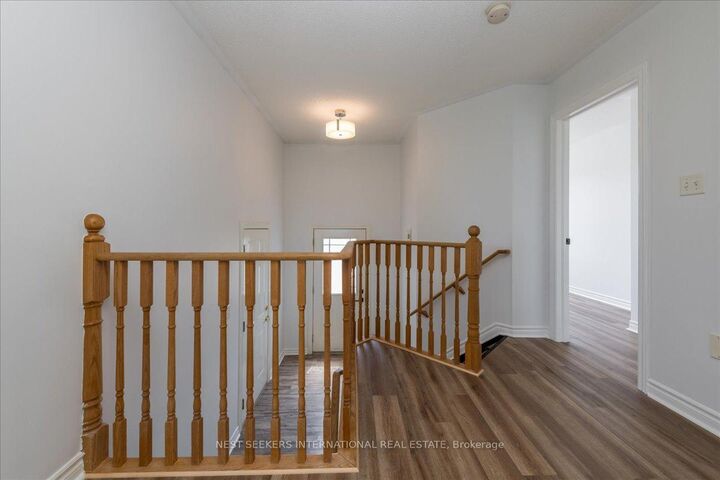 Property Photo: 116 Courtney Crescent Upper Level ON L4N 5S9