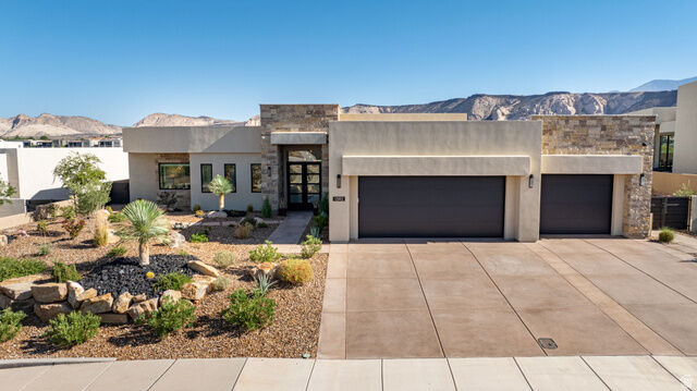 Property Photo:  1392 W Canyon Tree Dr  UT 84770 