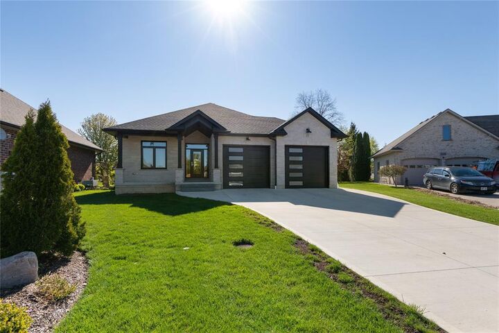 Property Photo: 113 Macdonald Street ON N0N 1J0