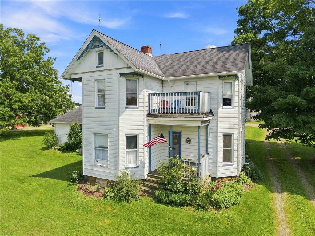 Property Photo:  19960 Bockman Hollow Rd  PA 16433 