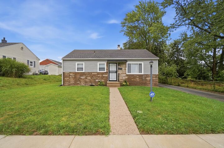 Property Photo:  644 Cortland Drive  OH 45505 