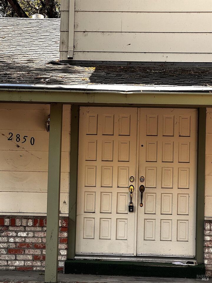 Property Photo:  2850 Creekside Road  CA 95405 