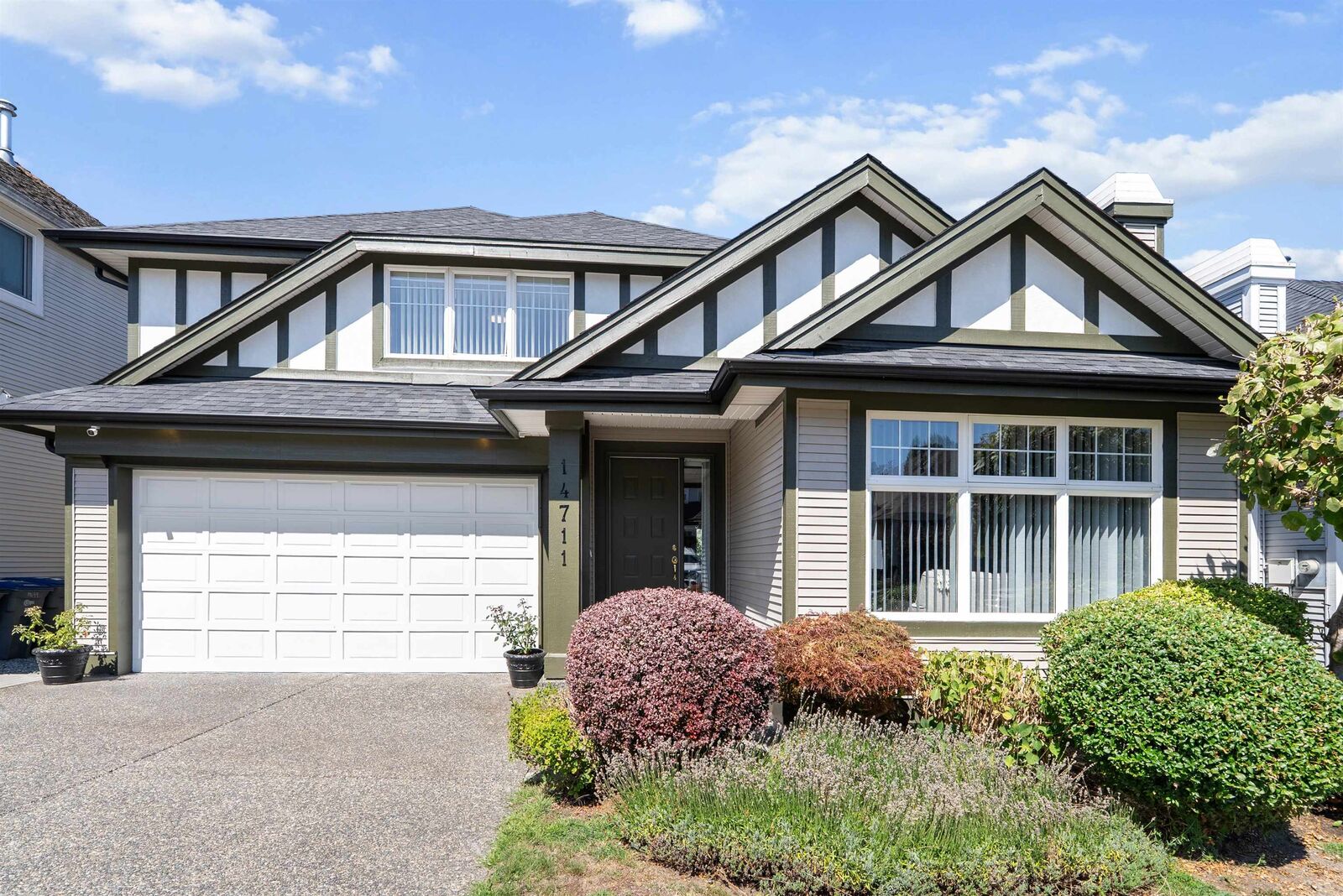Property Photo: 14711 75A Avenue BC V3S 8Y6
