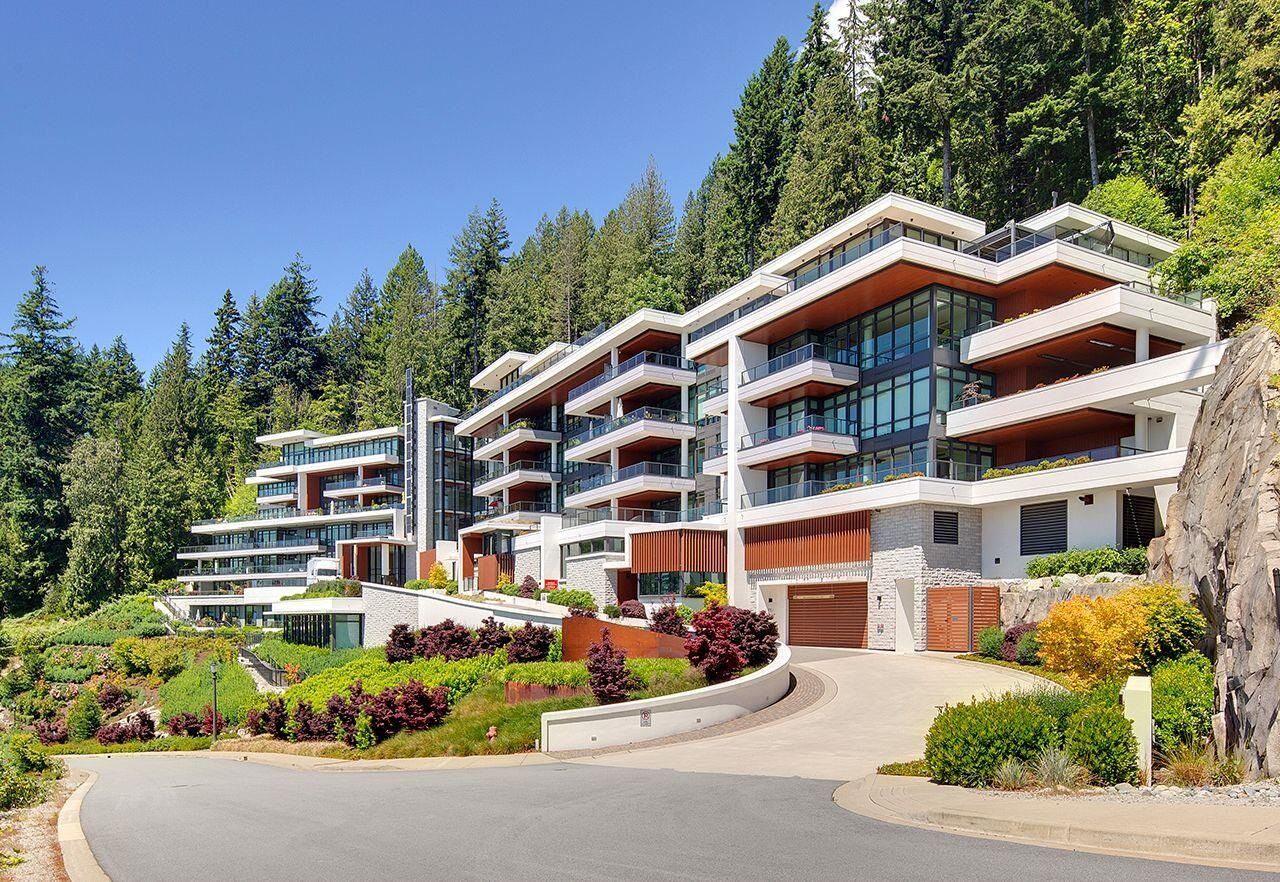 Property Photo: 3101 Burfield Place 402 BC V7S 0B8