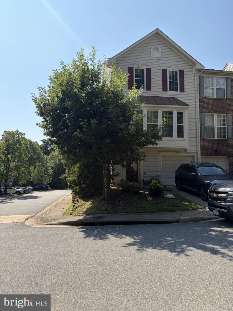 Property Photo:  1265 Corbett Place  VA 22191 