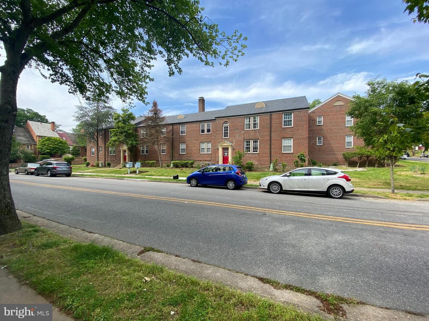 Property Photo: 1320 Kenmore Avenue B VA 22401
