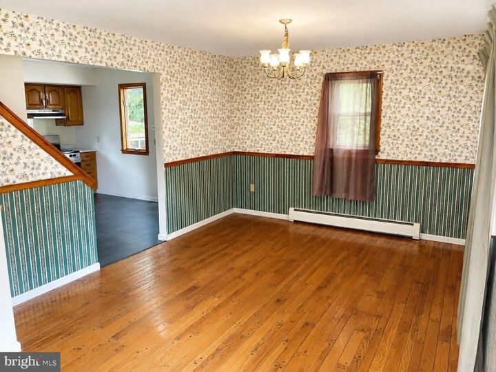 Property Photo:  152 3rd Avenue  PA 19073 