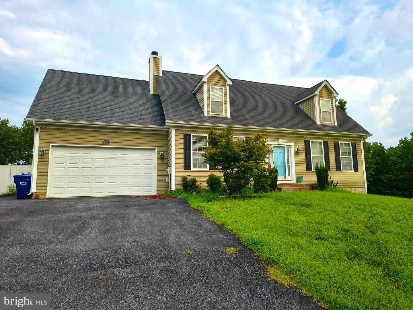 Property Photo:  7065 Quicktree Farm Court  MD 20637 