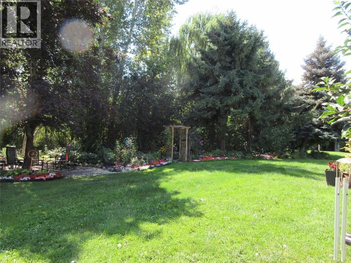 Property Photo:  415 Commonwealth Road 3321  BC V4V 2M4 