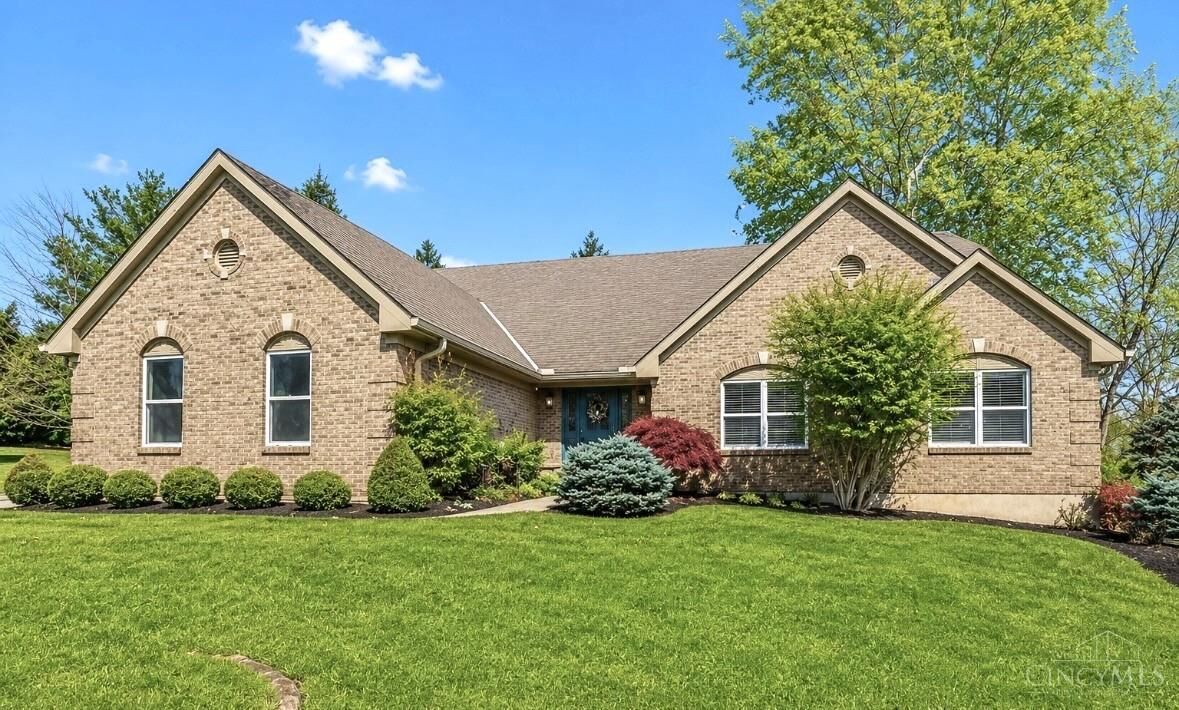 Property Photo:  1658 Saint John Place  OH 45034 