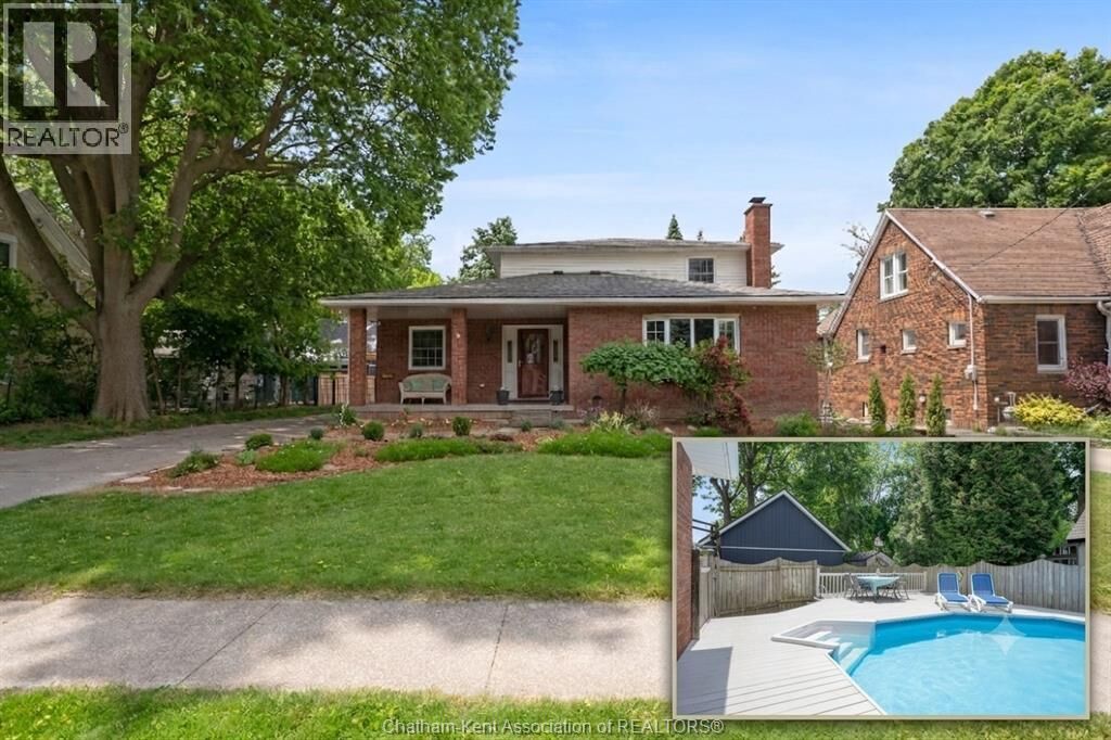 Property Photo: 138 Elizabeth Street ON N7L 2Y4
