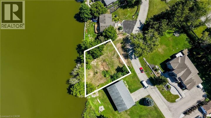 Property Photo:  62 Water Street  ON N0B 2E0 