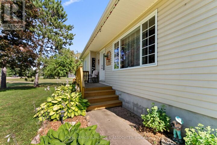 Property Photo: Round Lake Road ON K8A 6W8