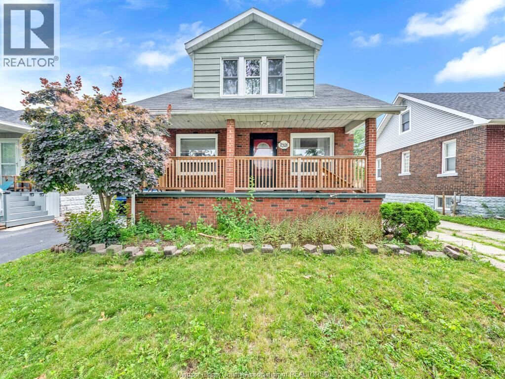 Property Photo: 2318 Chandler ON N8W 4A6