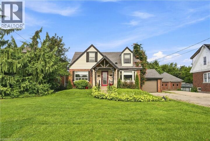 Property Photo: 35 Centennial Parkway South ON L8G 2C1