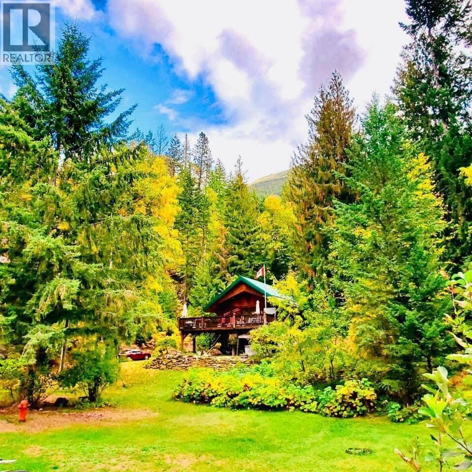 Property Photo: 13579 Mountain Shores Road BC V0B 1A4