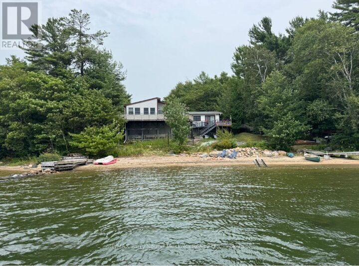 A60-17 Pentecost Island — photo 1