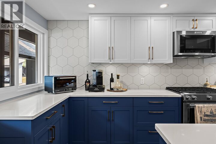 Property Photo: 2125 Burtch Road 502 BC V1Y 8N1