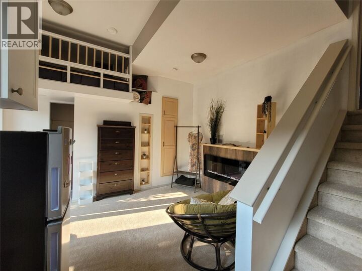 Property Photo: 619 10th Avenue BC V0A 1K0