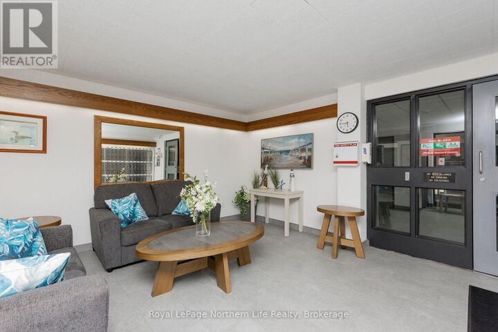 Property Photo:  161 Lindsay Street 302  ON P1B 8P6 