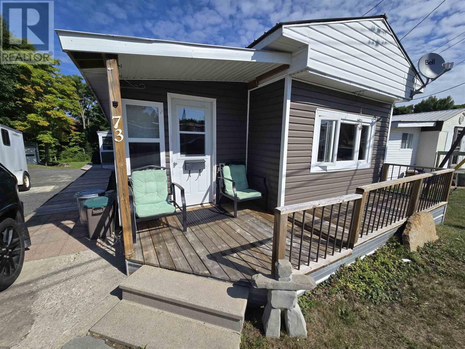 Property Photo:  73 Westhill Rd  ON P5A 1A6 