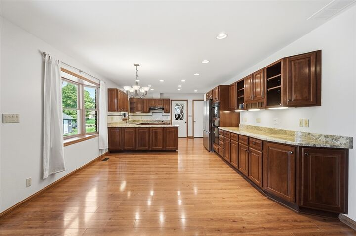 Property Photo: 6621 Statesboro Road OH 45459
