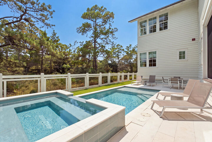 Property Photo:  33 Bowline Alley  FL 32459 