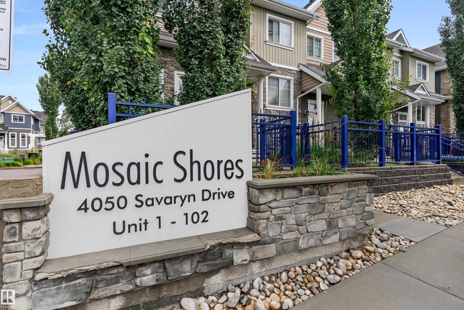 Property Photo:  4050 Savaryn Drive SW 98  AB T6X 1R8 