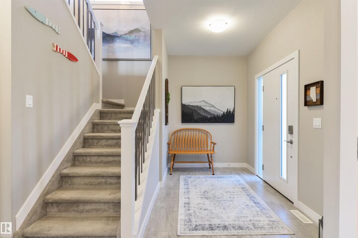 Property Photo: 23 Kingsbury Circle AB T7X 0C9