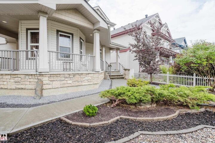 Property Photo:  652 Crimson Drive  AB T8H 0B1 