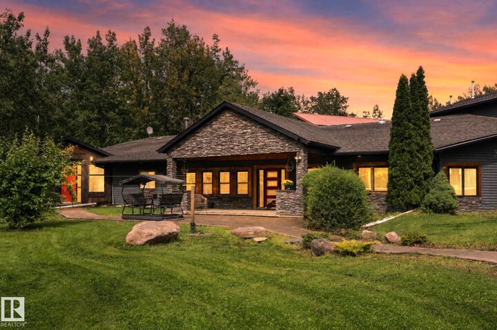 Property Photo: 50449 Rge Rd 233 190 AB T4X 0L4