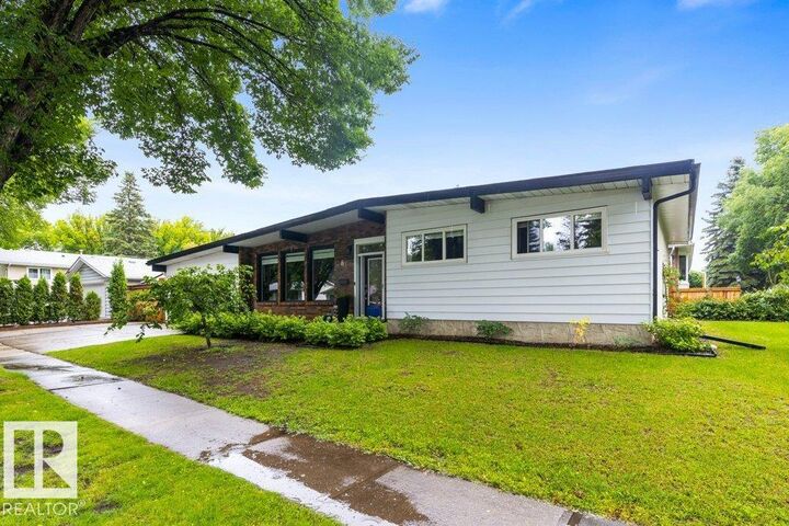 Property Photo: 84 Fleetwood Crescent AB T8N 1R5