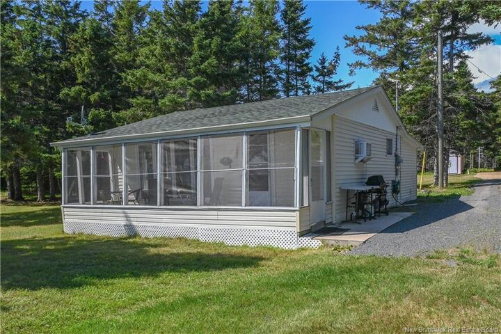 Property Photo: 18 Belle Ile En Mer Lane NB E8T 2K5