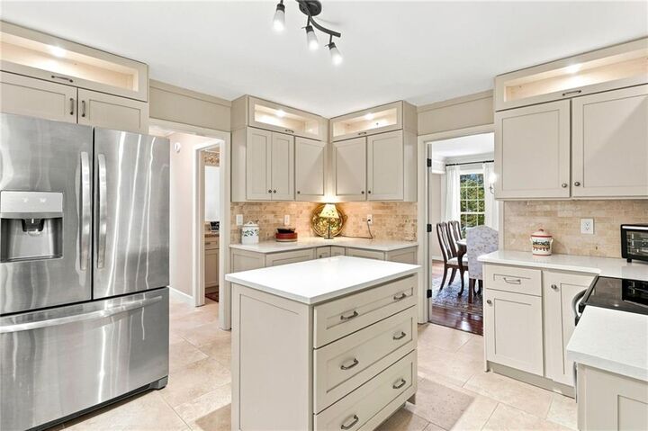 Property Photo:  9173 Eves Circle  GA 30076 